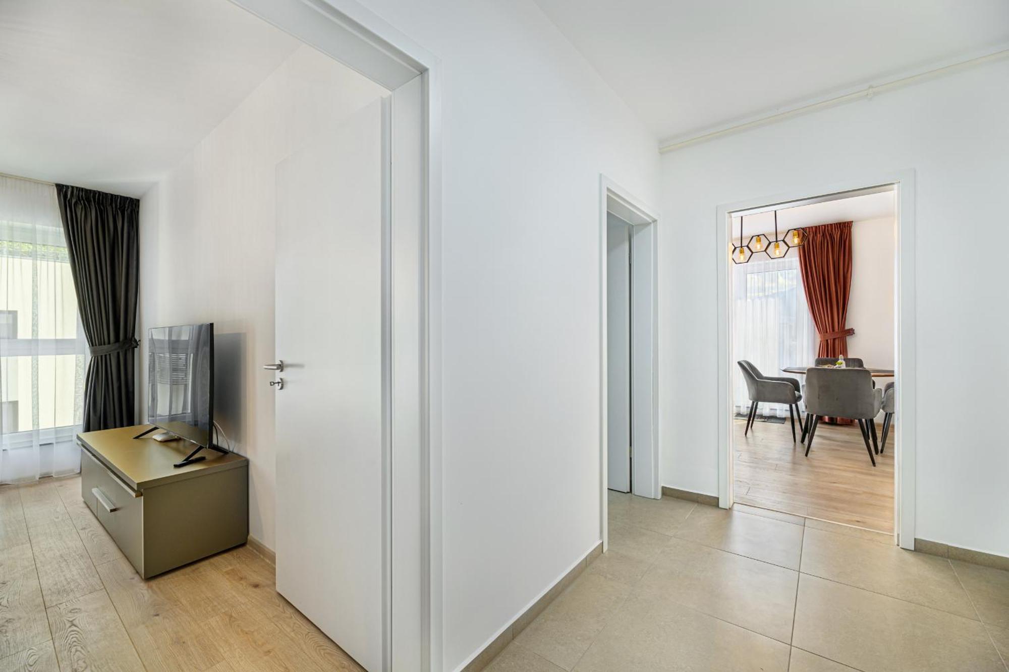 Luxury Landing Apartments Complex Qualis Брашов Екстер'єр фото