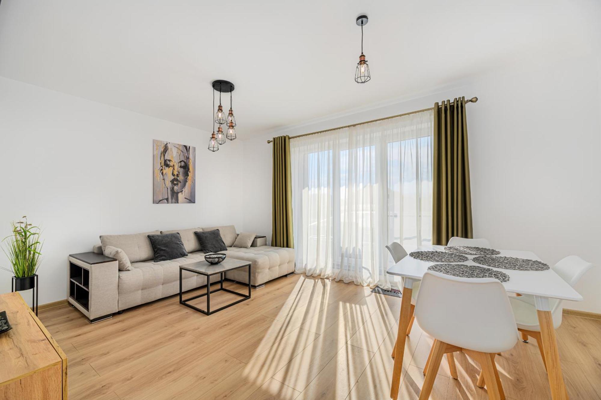 Luxury Landing Apartments Complex Qualis Брашов Екстер'єр фото